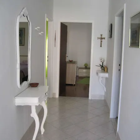 Daire In - Riviera 7970