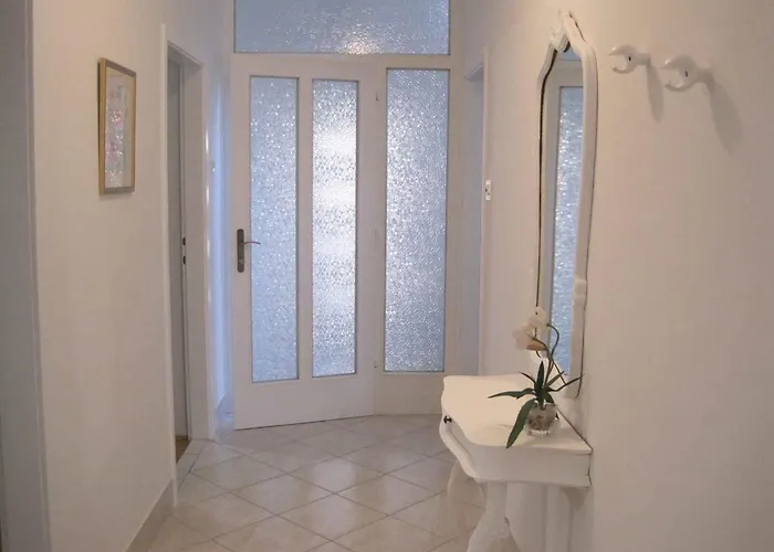 Appartamento In - Riviera 7970 Zara